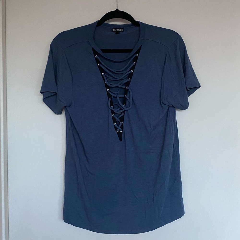 Women’s Express plunge V-neck oversized t-shirt, blue with black detail. Size S